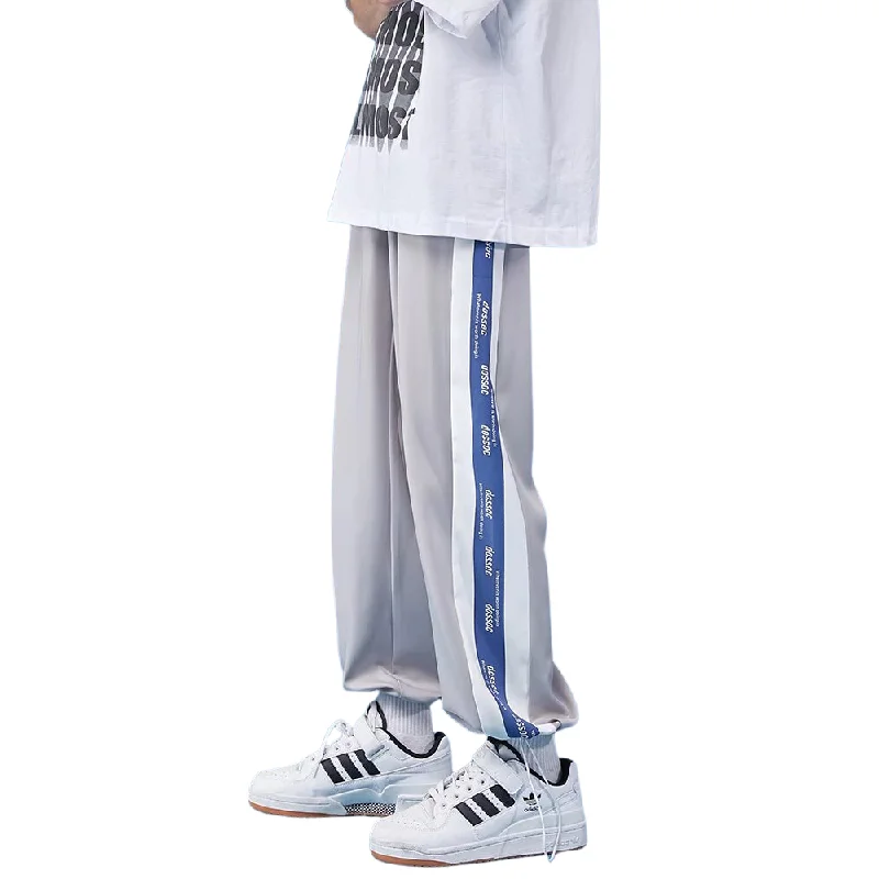 Plus Size Women's Cargo Sweatpants in Khaki with Multiple Pockets for a Practical and Stylish OptionClassic Drawstring Stripe Sweatpants Plus Size Women's Cargo Sweatpants in Khaki with Multiple Pockets for a Practical and Stylish OptionClassic Drawstring Stripe Sweatpants