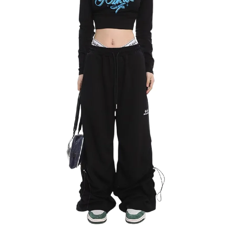 Plus Size Women's Cargo Sweatpants in Khaki with Multiple Pockets for a Practical and Stylish OptionOversized Solid Drawstring Sweatpants Plus Size Women's Cargo Sweatpants in Khaki with Multiple Pockets for a Practical and Stylish OptionOversized Solid Drawstring Sweatpants