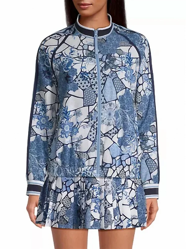 Mid - length women's down coats in a slim fit for a modern and sleek appearanceWomen's Be Active Sporty Bomber Jacket In Moonlight Glass Mid - length women's down coats in a slim fit for a modern and sleek appearanceWomen's Be Active Sporty Bomber Jacket In Moonlight Glass