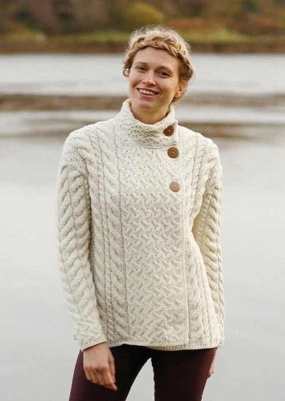 maternity women cardigan for expecting momsAran 3 Buttons Trellis Cardigan | Natural maternity women cardigan for expecting momsAran 3 Buttons Trellis Cardigan | Natural