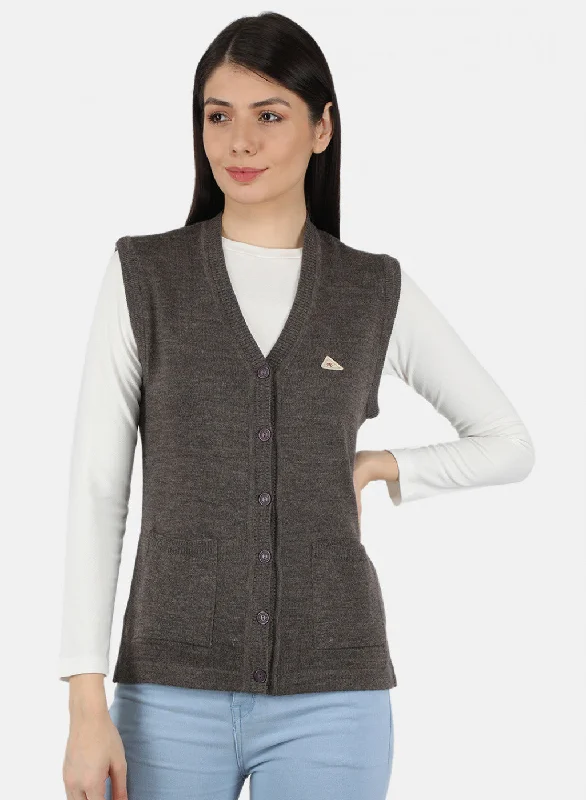 boyfriend style women cardigan for a relaxed fitWomen Light Brown Solid Cardigan