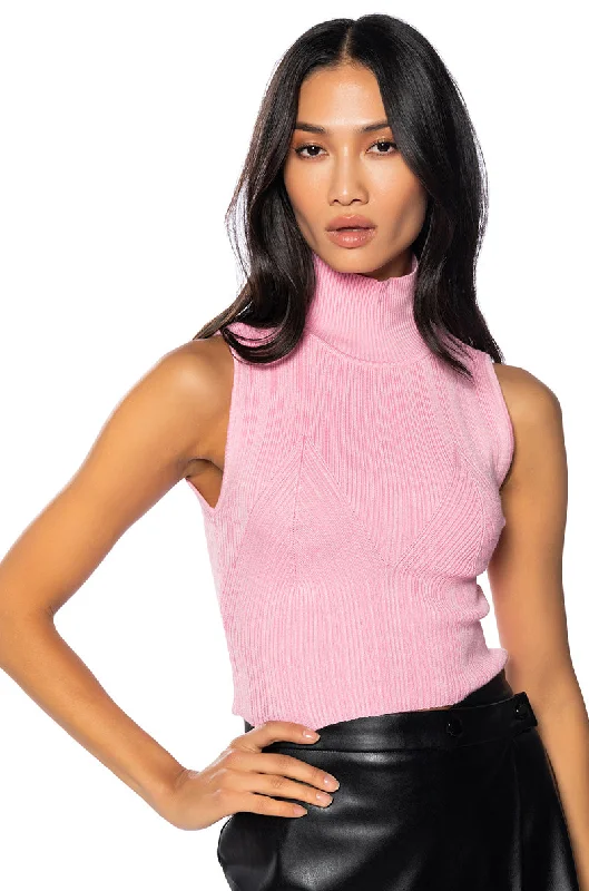 Mock - Neck Women's Knit Blouses in a Modern StylePAXTON SLEEVELESS TURTLENECK RIB CROP SWEATER IN LIGHT PINK