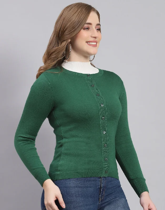 oversized women cardigan for a trendy and cozy lookWomen Green Solid Round Neck Full Sleeve Cardigan oversized women cardigan for a trendy and cozy lookWomen Green Solid Round Neck Full Sleeve Cardigan