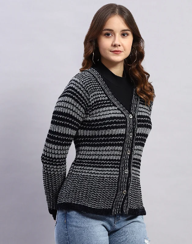 open front women cardigan for easy stylingWomen Navy Blue Self Design V Neck Full Sleeve Cardigan