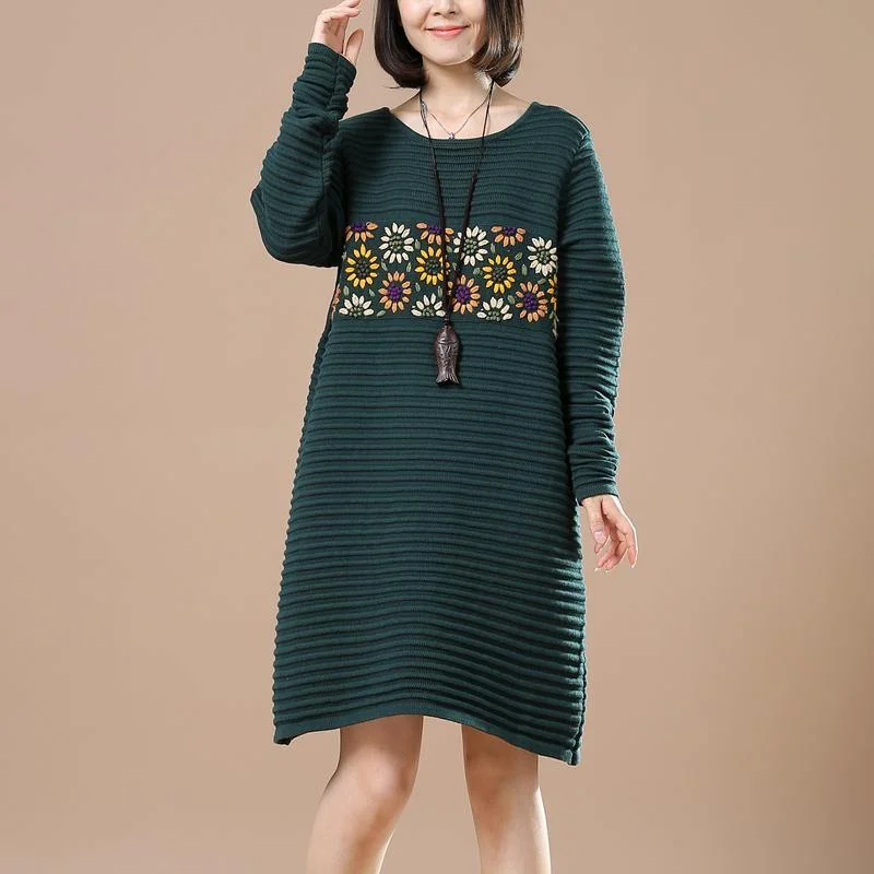 Women's Mock Neck Pullovers in Satin Fabric for Elegance2018 blackish green long sweaters casual pullover sweater Elegant long knit sweaters joyful sunflower embroidered Women's Mock Neck Pullovers in Satin Fabric for Elegance2018 blackish green long sweaters casual pullover sweater Elegant long knit sweaters joyful sunflower embroidered