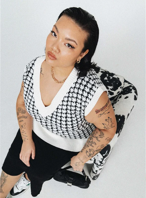Embroidered Women's Velvet Vests with Intricate Motifs for a Luxurious FeelAshton Sweater Vest White Curve Embroidered Women's Velvet Vests with Intricate Motifs for a Luxurious FeelAshton Sweater Vest White Curve