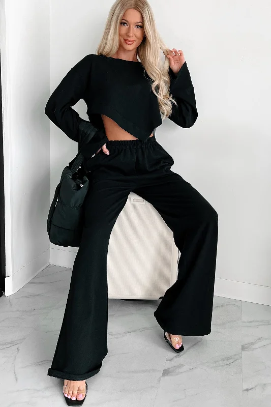 Backless Women's Crop Top in Black for a Sensual and Alluring Evening OutfitFeeling At Home Crop Top & Pants Loungewear Set (Black) Backless Women's Crop Top in Black for a Sensual and Alluring Evening OutfitFeeling At Home Crop Top & Pants Loungewear Set (Black)