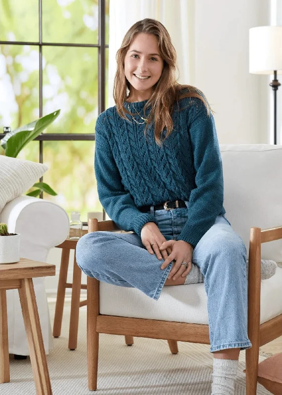 Long - Line Women's Pullovers in a Relaxed Fit for LayeringFree Horseshoe Lace Pullover Pattern Long - Line Women's Pullovers in a Relaxed Fit for LayeringFree Horseshoe Lace Pullover Pattern