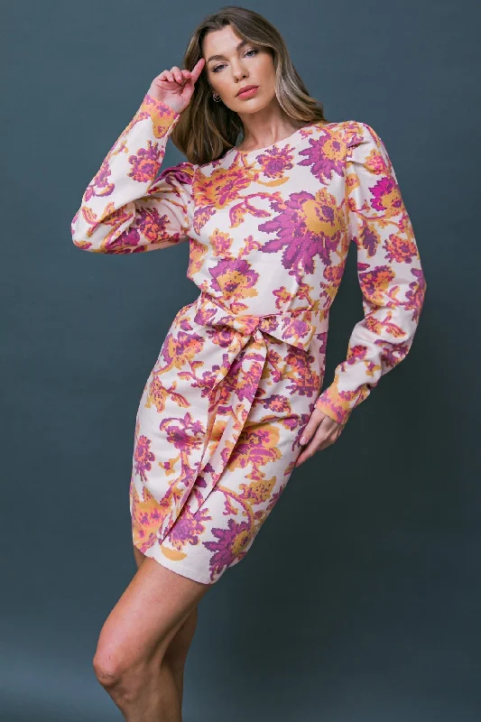 Mini Women Dress with a Short Hem for a Young and Trendy StyleENJOY THE VIEW SUNSET SWEATER MINI DRESS Mini Women Dress with a Short Hem for a Young and Trendy StyleENJOY THE VIEW SUNSET SWEATER MINI DRESS