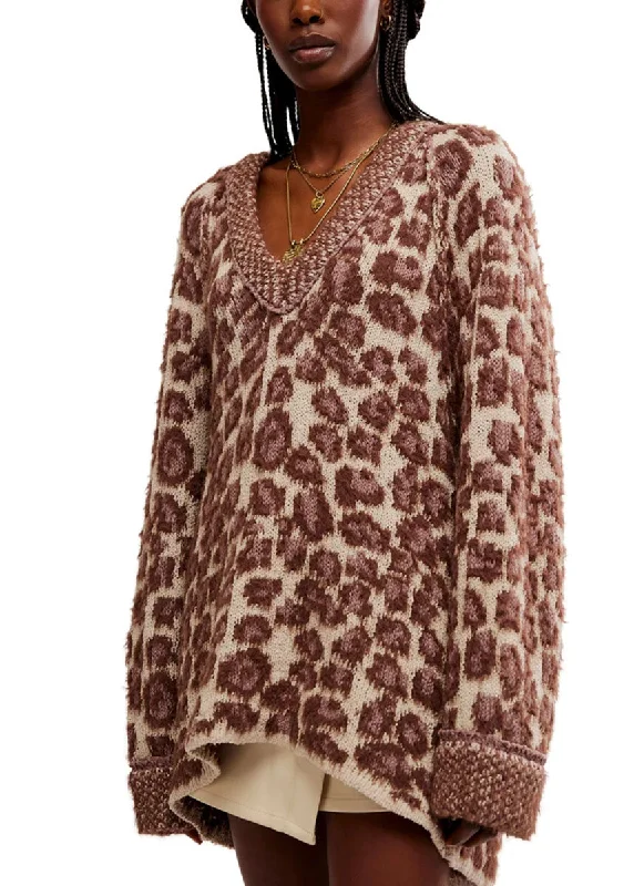 Cable - Knit Women's Pullovers in Earthy Tones for a Rustic LookLittle Animal Pullover - Grey Antler Combo Cable - Knit Women's Pullovers in Earthy Tones for a Rustic LookLittle Animal Pullover - Grey Antler Combo