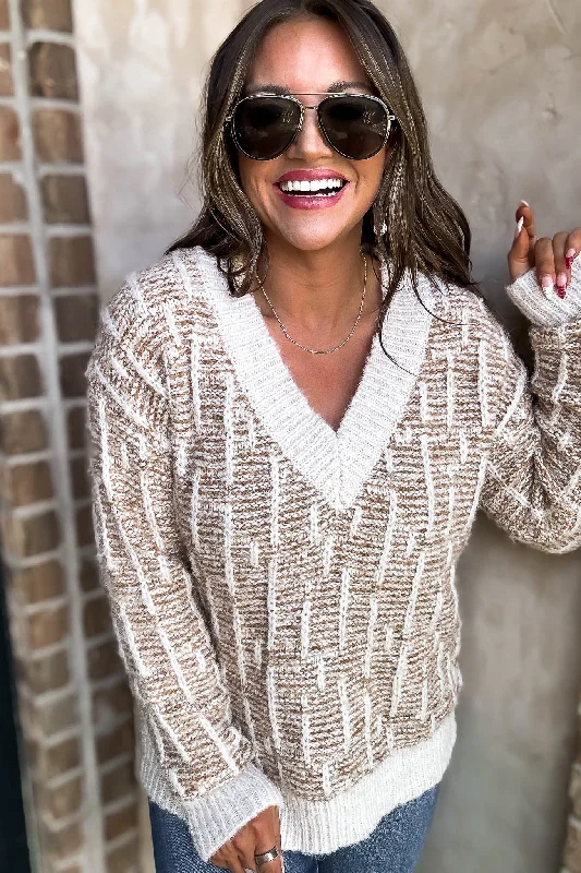 Long - Sleeve Women's Merino Wool Pullovers for Winter WarmthScenic Mauve V-Neck Pullover Sweater Long - Sleeve Women's Merino Wool Pullovers for Winter WarmthScenic Mauve V-Neck Pullover Sweater