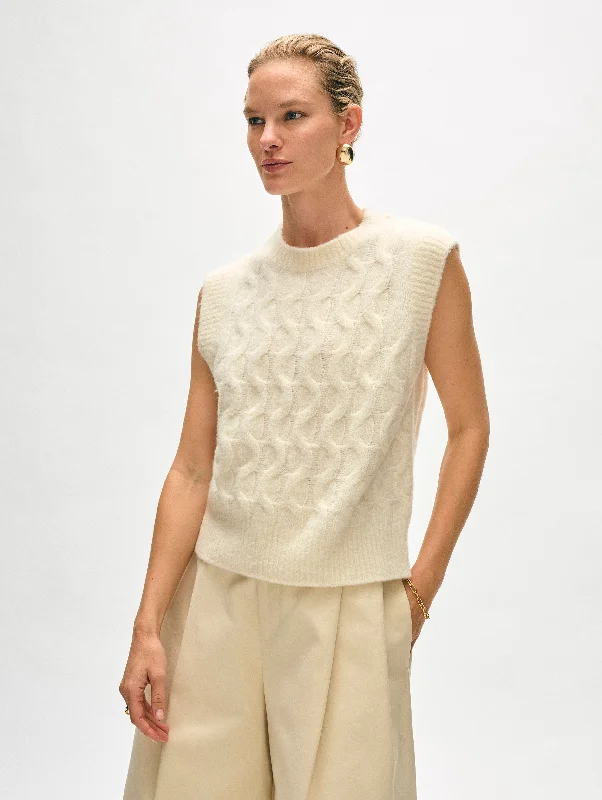 Plus Size Women's Vests with Pockets for Added ConvenienceMerino Cashmere Boucle Cable Vest Plus Size Women's Vests with Pockets for Added ConvenienceMerino Cashmere Boucle Cable Vest