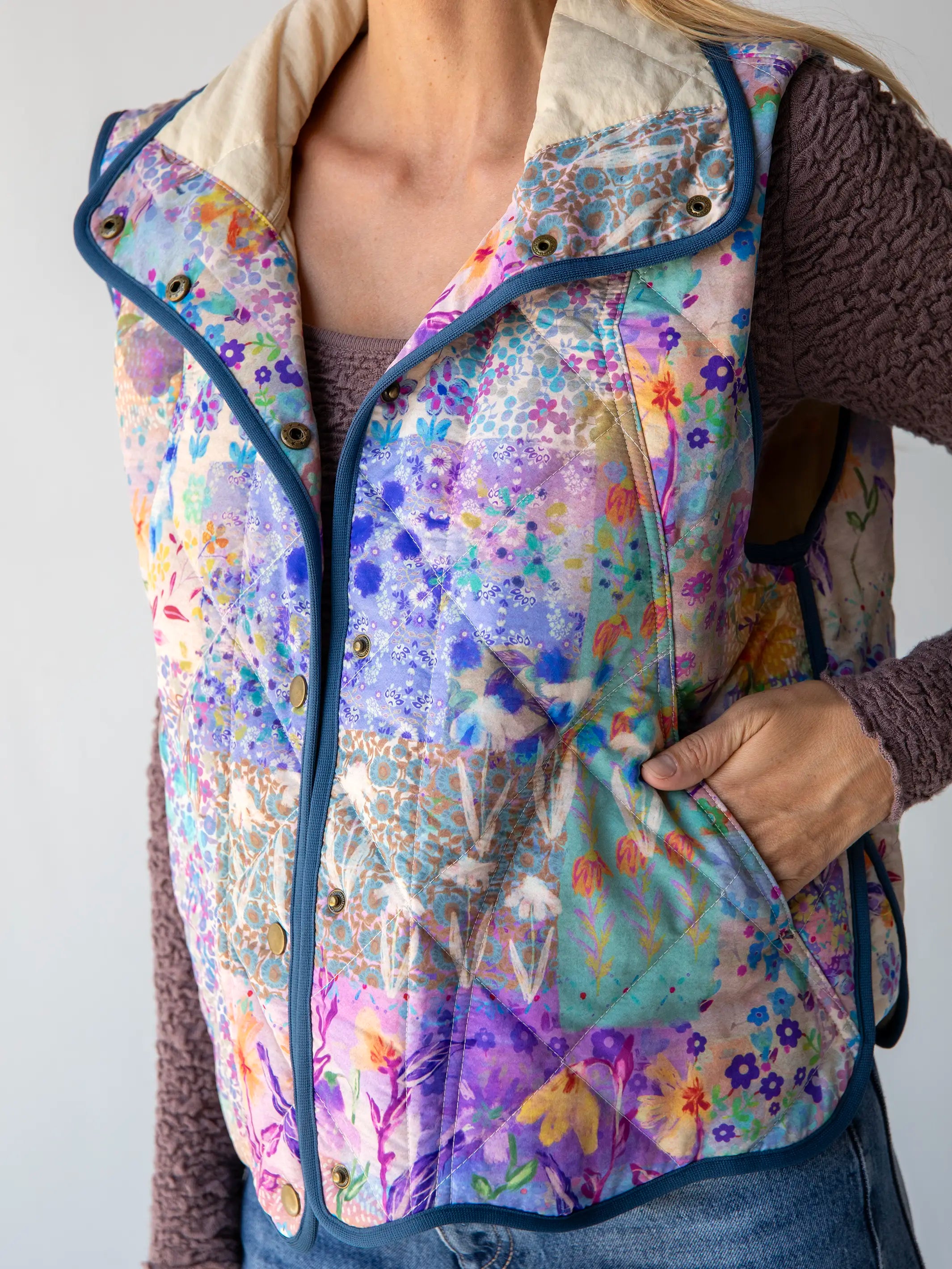 Snap - Front Women's Vests in a Sporty Style for Active LifestylesQuilted Puffer Vest - Blue Watercolor Patchwork Snap - Front Women's Vests in a Sporty Style for Active LifestylesQuilted Puffer Vest - Blue Watercolor Patchwork