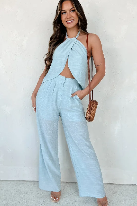 Printed Floral Women's Crop Top in Yellow for a Vibrant and Spring - Inspired OutfitSunsets and Selfies Crop Top & Pants Set (Light Blue) Printed Floral Women's Crop Top in Yellow for a Vibrant and Spring - Inspired OutfitSunsets and Selfies Crop Top & Pants Set (Light Blue)