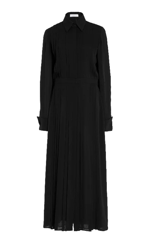 Ruffled Women Dress with Multiple Layers for a Playful and Girly StyleDelphine Maxi Shirtdress in Black Silk Georgette Twill Ruffled Women Dress with Multiple Layers for a Playful and Girly StyleDelphine Maxi Shirtdress in Black Silk Georgette Twill