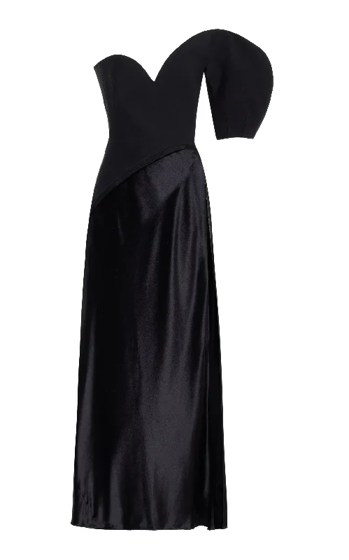 Pleated Women Dress with a Timeless and Elegant TextureGiulia Maxi Dress in Black Wool Silk Cady & Silk Velvet Pleated Women Dress with a Timeless and Elegant TextureGiulia Maxi Dress in Black Wool Silk Cady & Silk Velvet