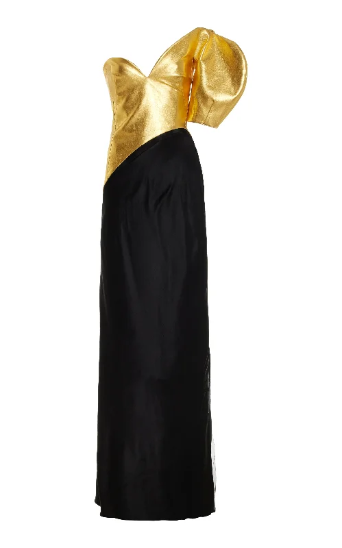 Pleated Women Dress with a Timeless and Elegant TextureGiulia Maxi Dress in Gold Metallic Nappa Leather & Black Silk Velvet Pleated Women Dress with a Timeless and Elegant TextureGiulia Maxi Dress in Gold Metallic Nappa Leather & Black Silk Velvet
