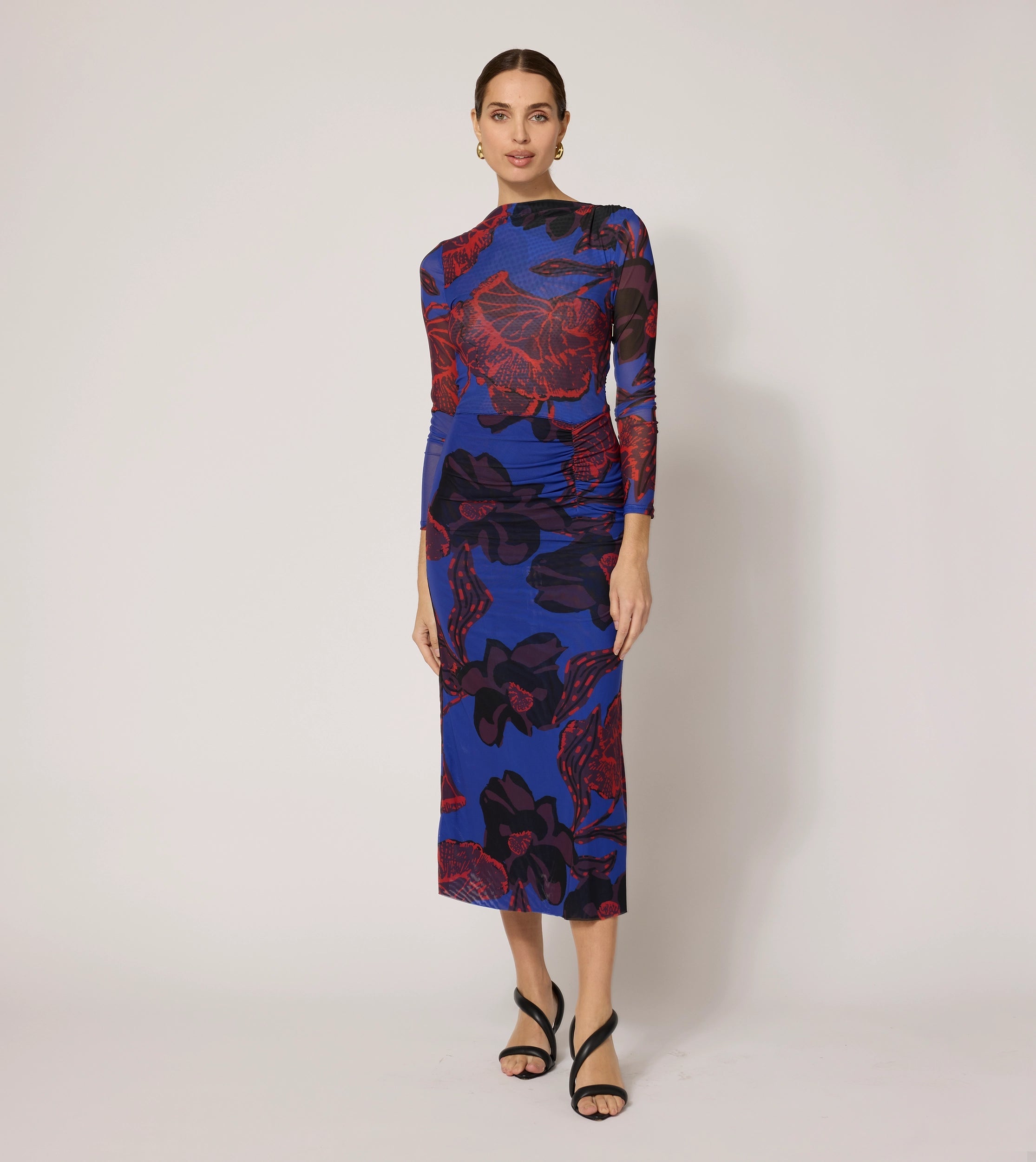 Long - Sleeve Women Dress in Velvet for a Luxurious Winter LookKatya Ankle Dress | La Rouge Long - Sleeve Women Dress in Velvet for a Luxurious Winter LookKatya Ankle Dress | La Rouge