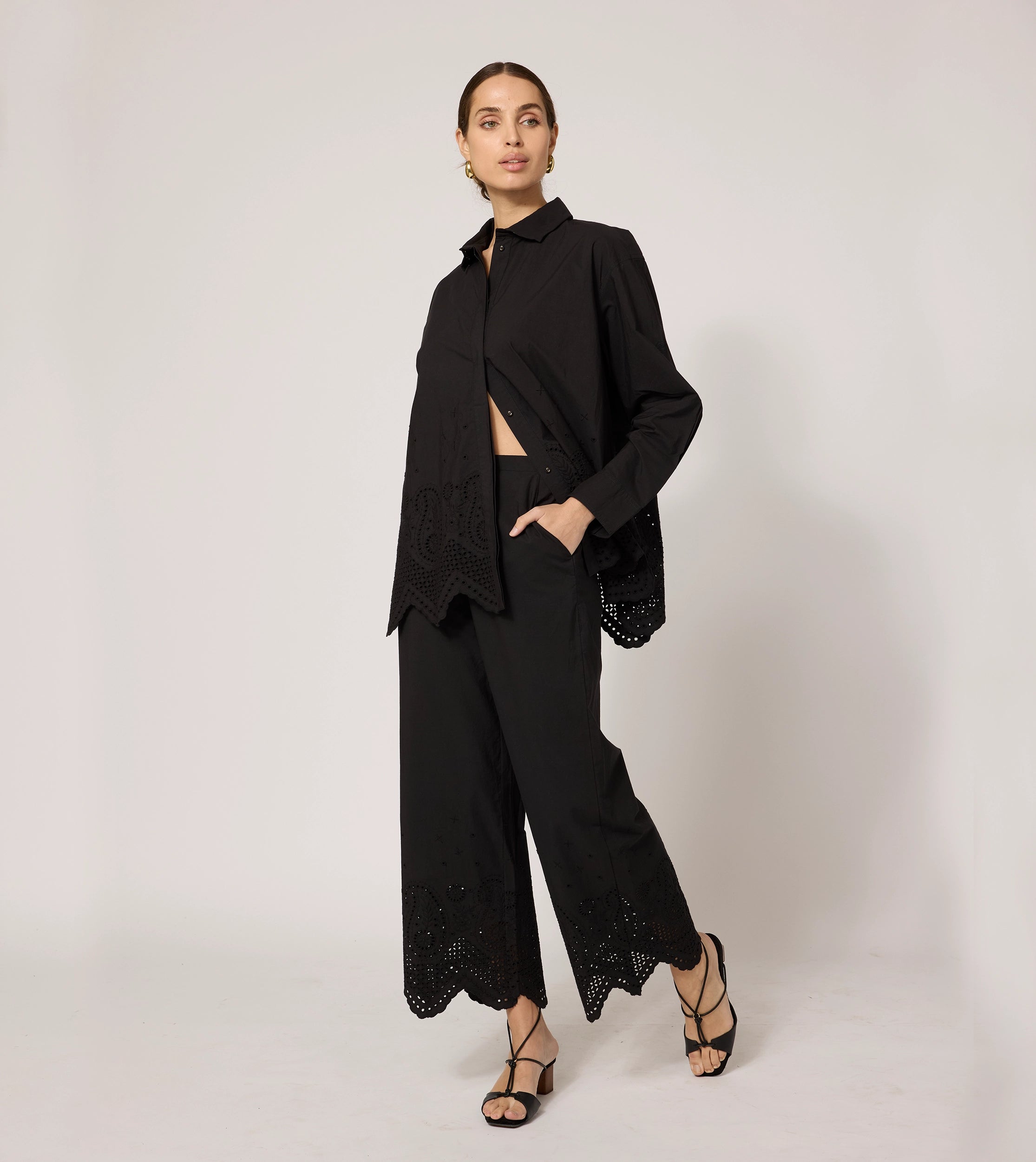 Sheath Women Dress with a Tailored Fit for a Professional LookKingston Trouser | Black Sheath Women Dress with a Tailored Fit for a Professional LookKingston Trouser | Black