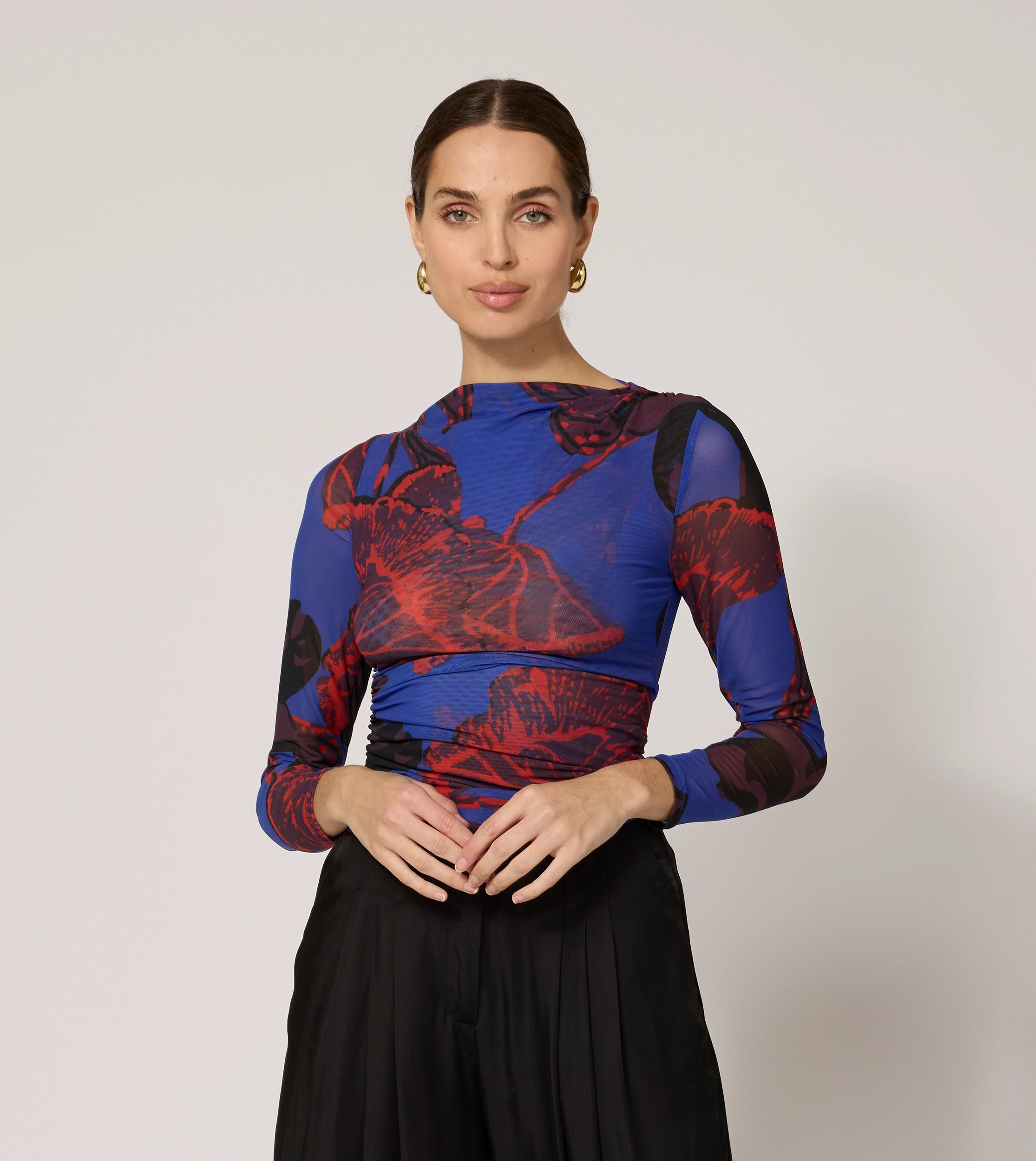 Shift Women Dress with a Simple and Classic Design for Everyday WearRemy Top | La Rouge Shift Women Dress with a Simple and Classic Design for Everyday WearRemy Top | La Rouge