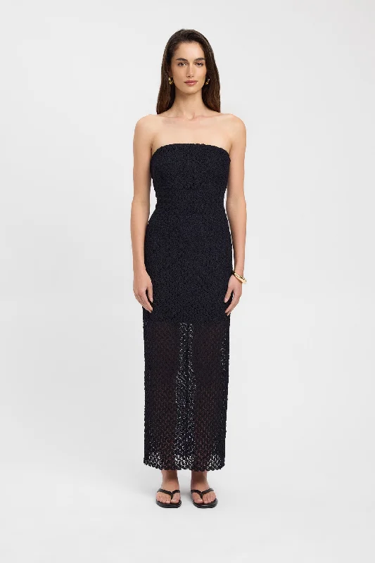 Little Black Women Dress with Sequins for a Glamorous Night OutSavannah Strapless Dress Little Black Women Dress with Sequins for a Glamorous Night OutSavannah Strapless Dress