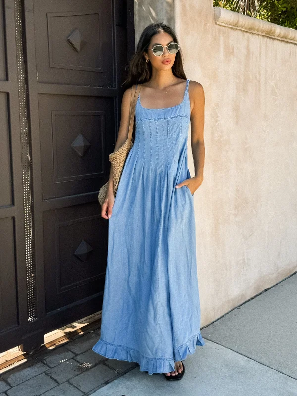 Wrap - Style Women Dress with Adjustable Fit for All Body TypesPayton Pleated Denim Maxi Dress Wrap - Style Women Dress with Adjustable Fit for All Body TypesPayton Pleated Denim Maxi Dress