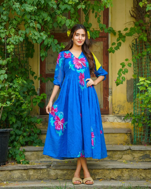 Long - Sleeve Women Dress in Velvet for a Luxurious Winter Look Long - Sleeve Women Dress in Velvet for a Luxurious Winter Look Blue Handpainted Floral Dress Long - Sleeve Women Dress in Velvet for a Luxurious Winter Look Long - Sleeve Women Dress in Velvet for a Luxurious Winter Look Blue Handpainted Floral Dress