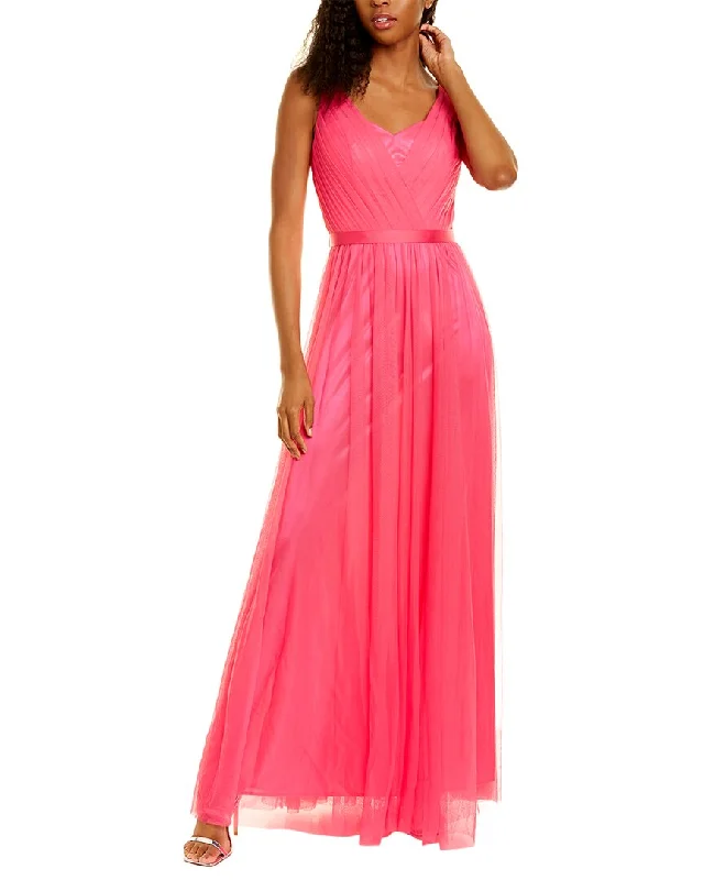 Off - the - Shoulder Women Dress for a Romantic and Feminine Look Off - the - Shoulder Women Dress for a Romantic and Feminine Look Carla Ruiz Sleeveless Maxi Dress Off - the - Shoulder Women Dress for a Romantic and Feminine Look Off - the - Shoulder Women Dress for a Romantic and Feminine Look Carla Ruiz Sleeveless Maxi Dress