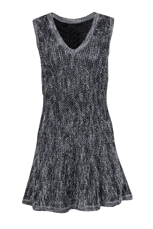 Off - the - Shoulder Women Dress for a Romantic and Feminine Look Off - the - Shoulder Women Dress for a Romantic and Feminine Look Chanel - Silver & Black Shiny Eyelash Knit Sleeveless Fit & Flare Dress Sz 4 Off - the - Shoulder Women Dress for a Romantic and Feminine Look Off - the - Shoulder Women Dress for a Romantic and Feminine Look Chanel - Silver & Black Shiny Eyelash Knit Sleeveless Fit & Flare Dress Sz 4