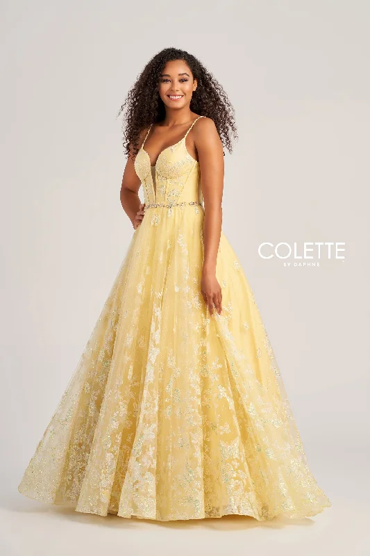 Mini Women Dress with a Short Hem for a Young and Trendy Style Mini Women Dress with a Short Hem for a Young and Trendy Style Colette CL5233 Mini Women Dress with a Short Hem for a Young and Trendy Style Mini Women Dress with a Short Hem for a Young and Trendy Style Colette CL5233