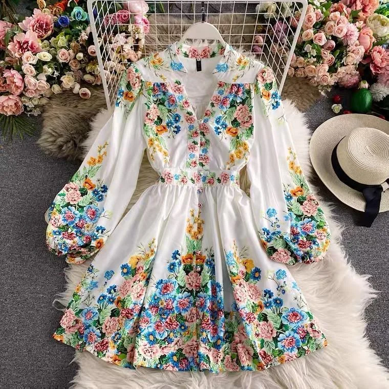 Pleated Women Dress with a Timeless and Elegant Texture Pleated Women Dress with a Timeless and Elegant Texture Daphny Vintage Dress Pleated Women Dress with a Timeless and Elegant Texture Pleated Women Dress with a Timeless and Elegant Texture Daphny Vintage Dress