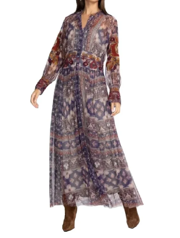 Pleated Women Dress with a Timeless and Elegant Texture Pleated Women Dress with a Timeless and Elegant Texture Duana Mesh Dress in Multi
