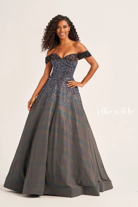 Pleated Women Dress with a Timeless and Elegant Texture Pleated Women Dress with a Timeless and Elegant Texture Ellie Wilde EW35703