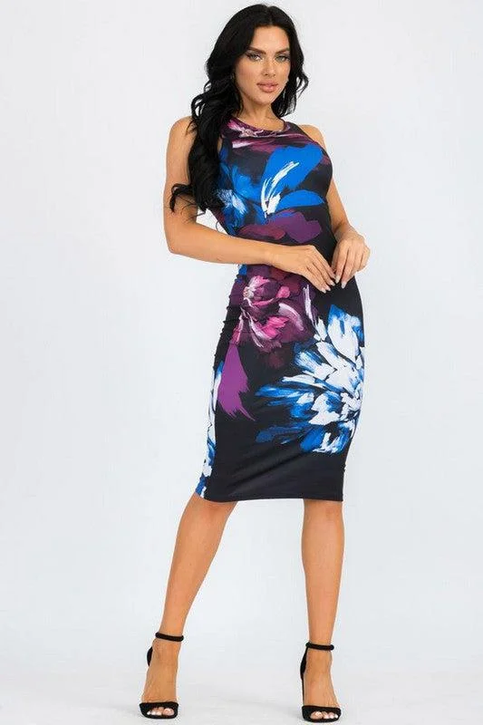 Halter Neck Women Dress to Show Off the Shoulders and Neckline Halter Neck Women Dress to Show Off the Shoulders and Neckline Floral Bodycon Sleeveless Dress
