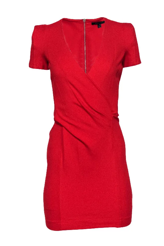 Sheath Women Dress with a Tailored Fit for a Professional Look Sheath Women Dress with a Tailored Fit for a Professional Look French Connection - Red Plunge Bodycon Dress w/ Gathered Waist Sz 6