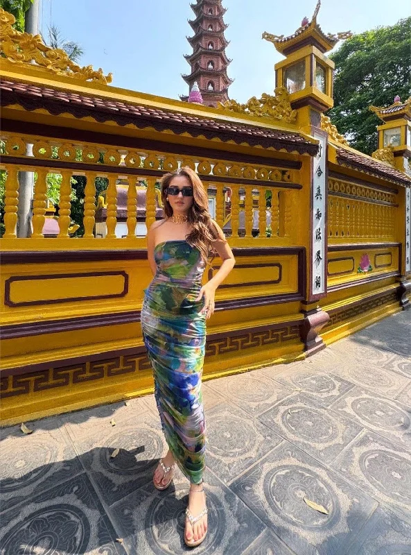 Pleated Women Dress with a Timeless and Elegant Texture Pleated Women Dress with a Timeless and Elegant Texture Genna Bodycon Summer Dress