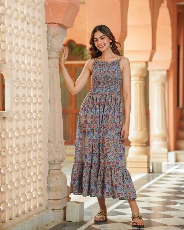 Sleeveless Women Dress in Bright Colors for Summer Parties Sleeveless Women Dress in Bright Colors for Summer Parties Grey Handblock Printed Dress