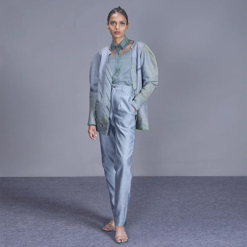 Backless Women Dress for a Sexy and Alluring Look at Evening Events Backless Women Dress for a Sexy and Alluring Look at Evening Events Handwoven Chanderi Silk Blue Pants Backless Women Dress for a Sexy and Alluring Look at Evening Events Backless Women Dress for a Sexy and Alluring Look at Evening Events Handwoven Chanderi Silk Blue Pants