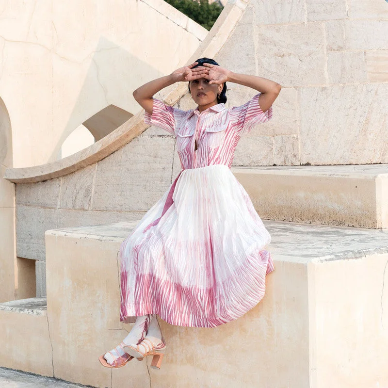 Long - Sleeve Women Dress in Velvet for a Luxurious Winter Look Long - Sleeve Women Dress in Velvet for a Luxurious Winter Look Handwoven Chanderi Silk Pink & White Dress Long - Sleeve Women Dress in Velvet for a Luxurious Winter Look Long - Sleeve Women Dress in Velvet for a Luxurious Winter Look Handwoven Chanderi Silk Pink & White Dress