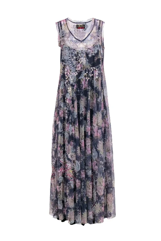 Little Black Women Dress with Sequins for a Glamorous Night Out Little Black Women Dress with Sequins for a Glamorous Night Out Johnny Was - Purple Floral Print Embroidered Mesh Maxi Dress Sz M