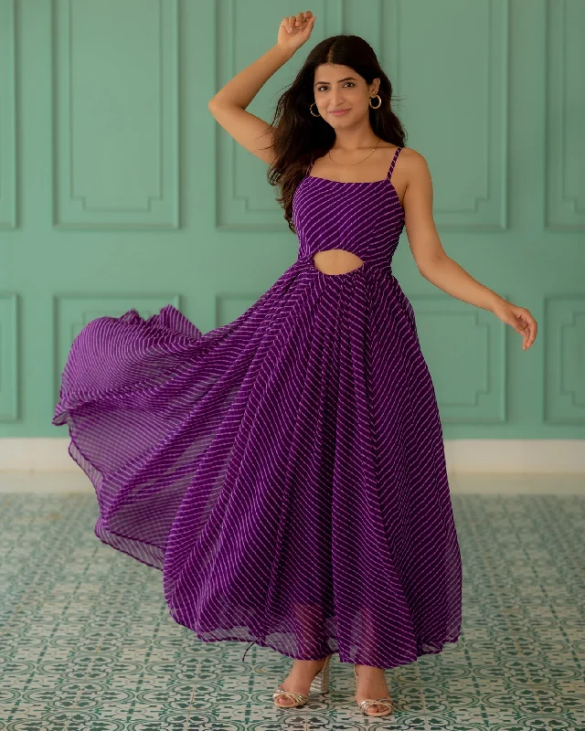 Empire Waist Women Dress to Accentuate the Bust and Conceal the Waist Empire Waist Women Dress to Accentuate the Bust and Conceal the Waist Lavender Maxi Dress