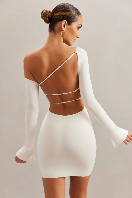 Ruffled Women Dress with Multiple Layers for a Playful and Girly Style Ruffled Women Dress with Multiple Layers for a Playful and Girly Style Off The Shoulder Mini Dress in Ivory