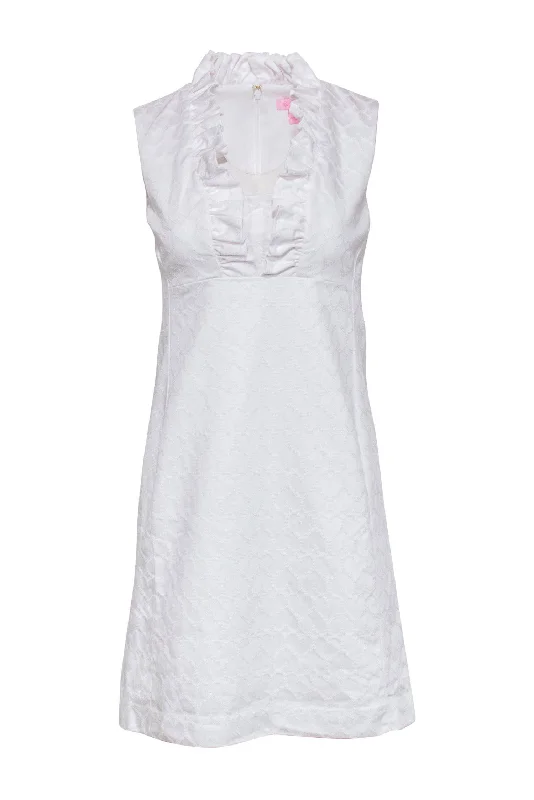 Empire Waist Women Dress to Accentuate the Bust and Conceal the Waist Empire Waist Women Dress to Accentuate the Bust and Conceal the Waist Lilly Pulitzer - White Sleeveless Sheath Dress w/ Embroidered Heart Print & Ruffles Sz 4 Empire Waist Women Dress to Accentuate the Bust and Conceal the Waist Empire Waist Women Dress to Accentuate the Bust and Conceal the Waist Lilly Pulitzer - White Sleeveless Sheath Dress w/ Embroidered Heart Print & Ruffles Sz 4