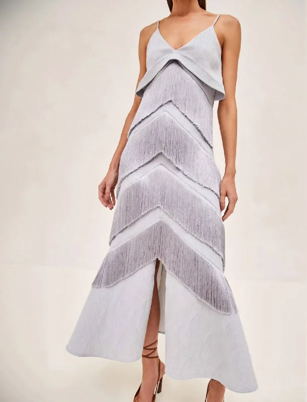 Maxi Women Dress with Floral Print for a Bohemian Vibe Maxi Women Dress with Floral Print for a Bohemian Vibe Nadinee Dress In Grey Maxi Women Dress with Floral Print for a Bohemian Vibe Maxi Women Dress with Floral Print for a Bohemian Vibe Nadinee Dress In Grey