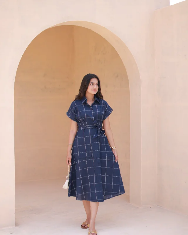 Halter Neck Women Dress to Show Off the Shoulders and Neckline Halter Neck Women Dress to Show Off the Shoulders and Neckline Navy Clean Check Shirt Dress Halter Neck Women Dress to Show Off the Shoulders and Neckline Halter Neck Women Dress to Show Off the Shoulders and Neckline Navy Clean Check Shirt Dress
