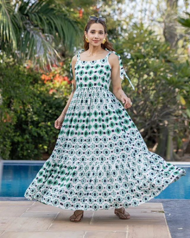 Sleeveless Women Dress in Bright Colors for Summer Parties Sleeveless Women Dress in Bright Colors for Summer Parties Off White Geometric Print Dress Sleeveless Women Dress in Bright Colors for Summer Parties Sleeveless Women Dress in Bright Colors for Summer Parties Off White Geometric Print Dress