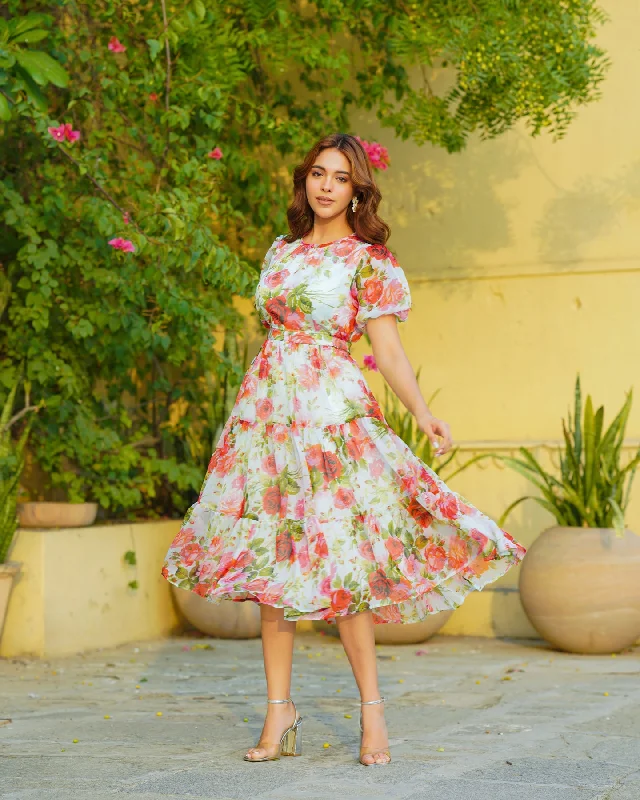 Maxi Women Dress with Floral Print for a Bohemian Vibe Maxi Women Dress with Floral Print for a Bohemian Vibe Offwhite Floral Chiffon Maxi Dress Maxi Women Dress with Floral Print for a Bohemian Vibe Maxi Women Dress with Floral Print for a Bohemian Vibe Offwhite Floral Chiffon Maxi Dress