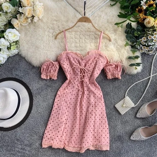 Long - Sleeve Women Dress in Velvet for a Luxurious Winter Look Long - Sleeve Women Dress in Velvet for a Luxurious Winter Look Onelone Eyelet Dress Long - Sleeve Women Dress in Velvet for a Luxurious Winter Look Long - Sleeve Women Dress in Velvet for a Luxurious Winter Look Onelone Eyelet Dress