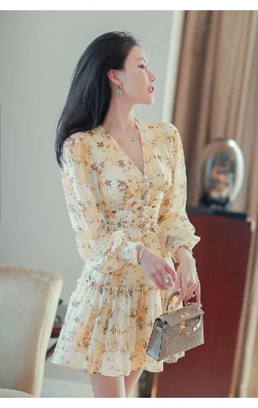 Lace - Embellished Women Dress for an Elegant and Sophisticated Appearance Lace - Embellished Women Dress for an Elegant and Sophisticated Appearance Paisley V-Neck Floral Mini Dress