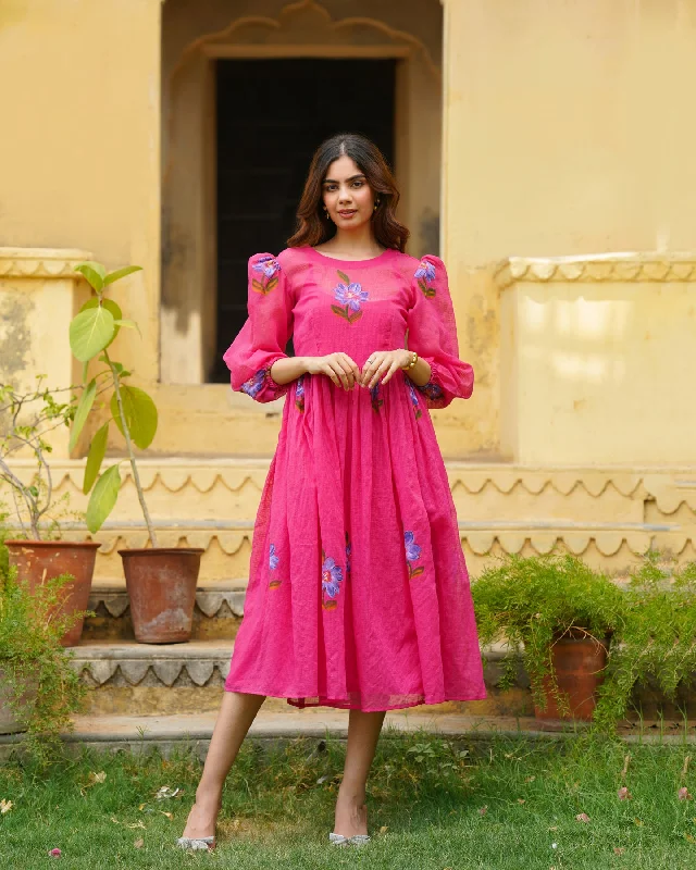 Halter Neck Women Dress to Show Off the Shoulders and Neckline Halter Neck Women Dress to Show Off the Shoulders and Neckline Pink Floral Handpainted Dress Halter Neck Women Dress to Show Off the Shoulders and Neckline Halter Neck Women Dress to Show Off the Shoulders and Neckline Pink Floral Handpainted Dress